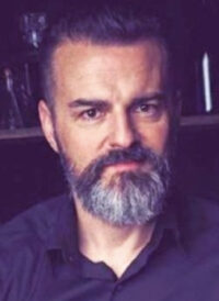 Headshot_Kris Headshot_Kris